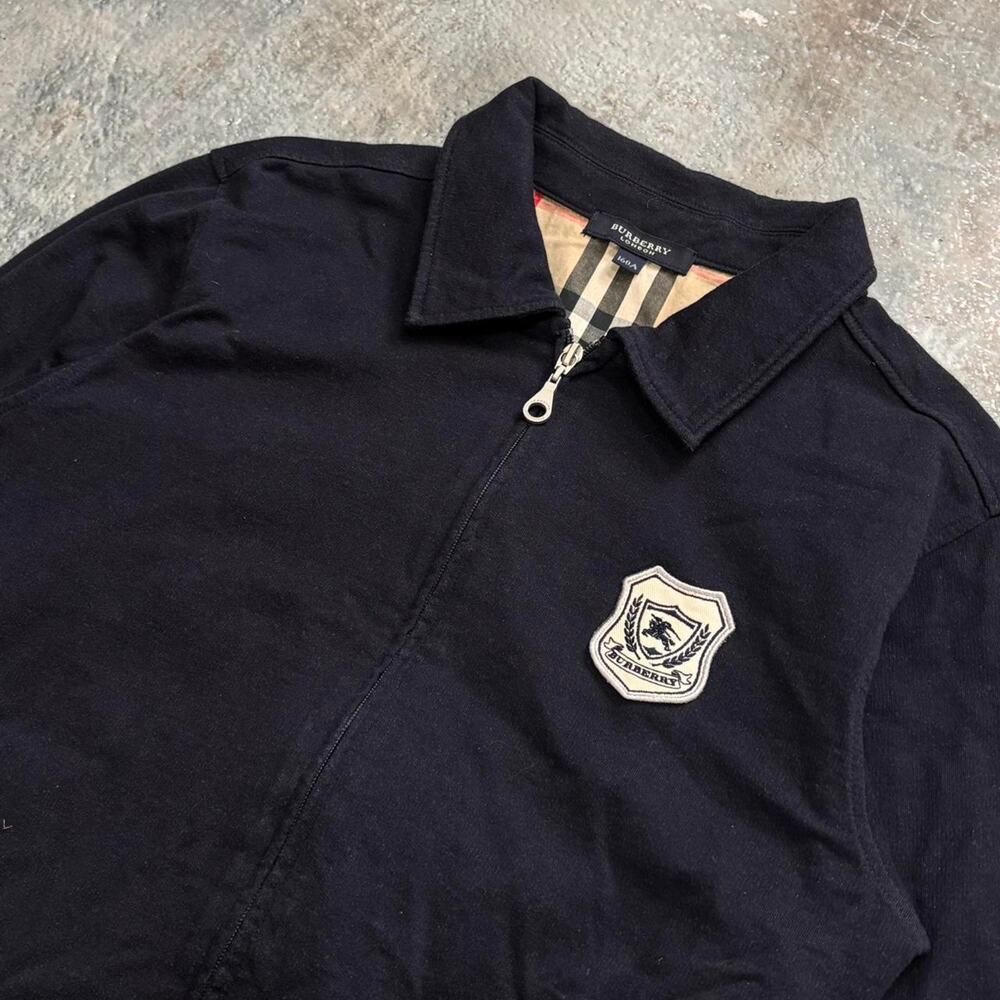 Navy Blue Burberry Coach Jacket! Burberry Crest Novacheck Size Small.